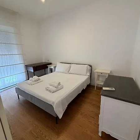 아파트 Piccinni Exclusive 182